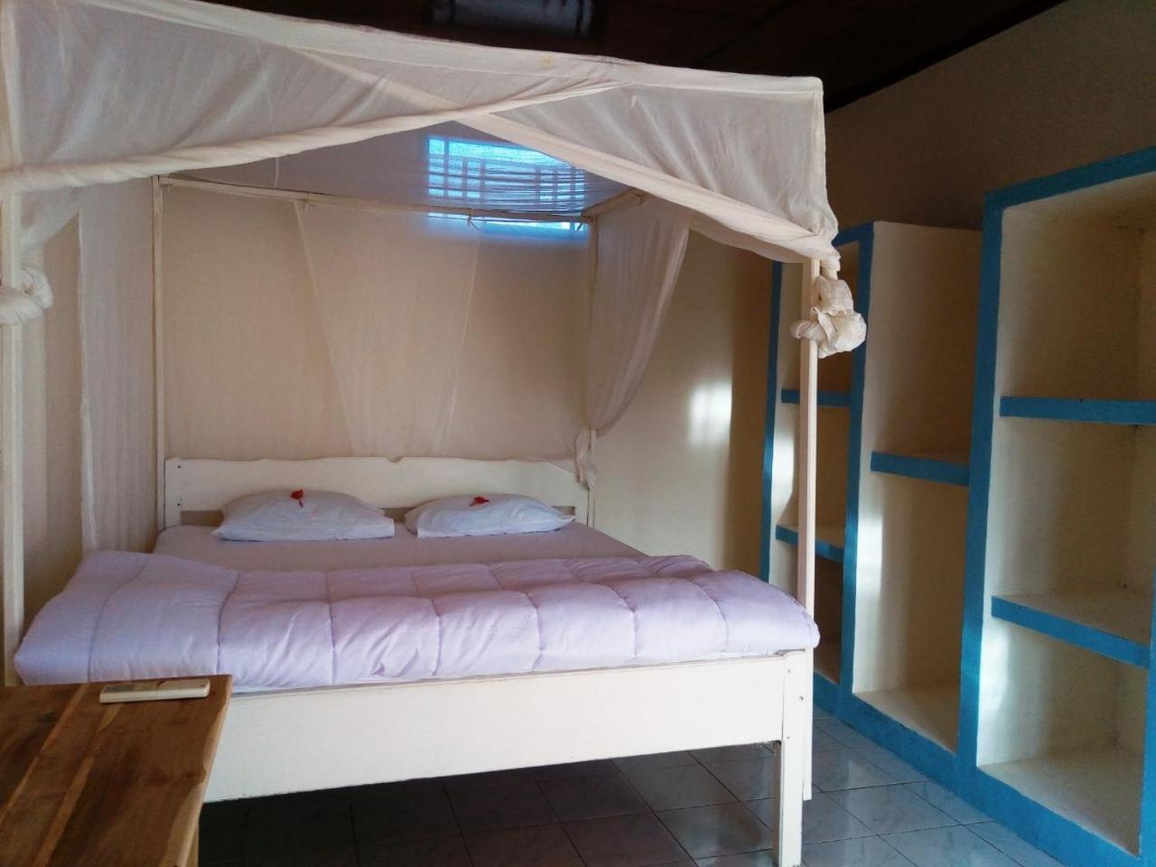 Lakey Beach Inn Hotel Huu Extérieur photo